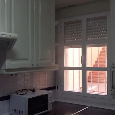 Duplex Ancha Con Wifi Y Parking Apartment